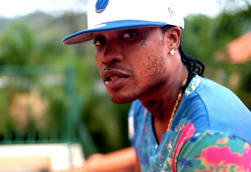 Tommy Lee Sparta free to travel this month @one876 @bounce876