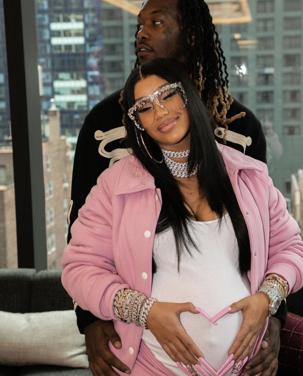 Cardi b and Offset welcome a boy